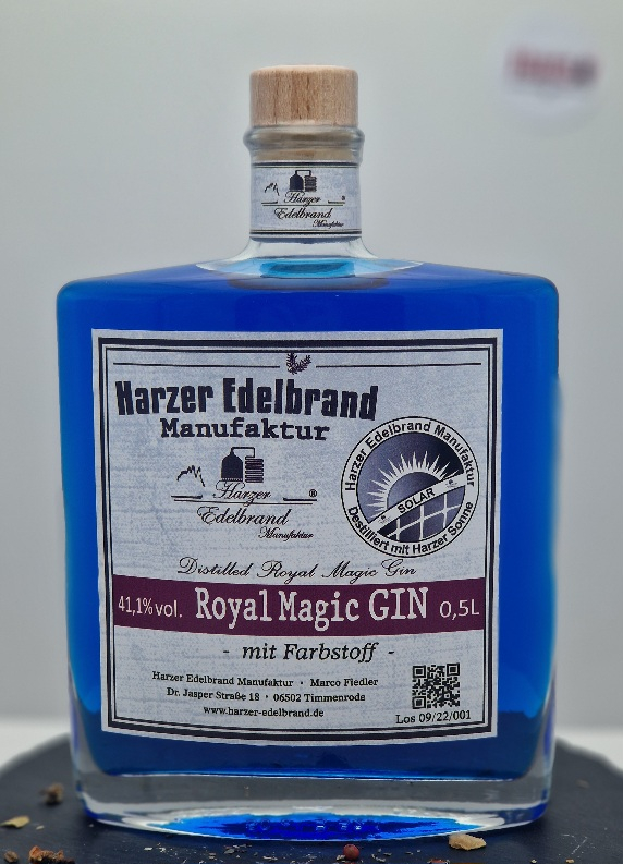 Royal Magic Gin Blueberry 41,5% Gallery 65